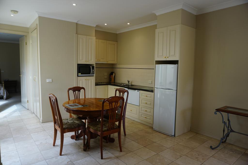 Aparthotel Acacia Terraces Echuca Zimmer foto
